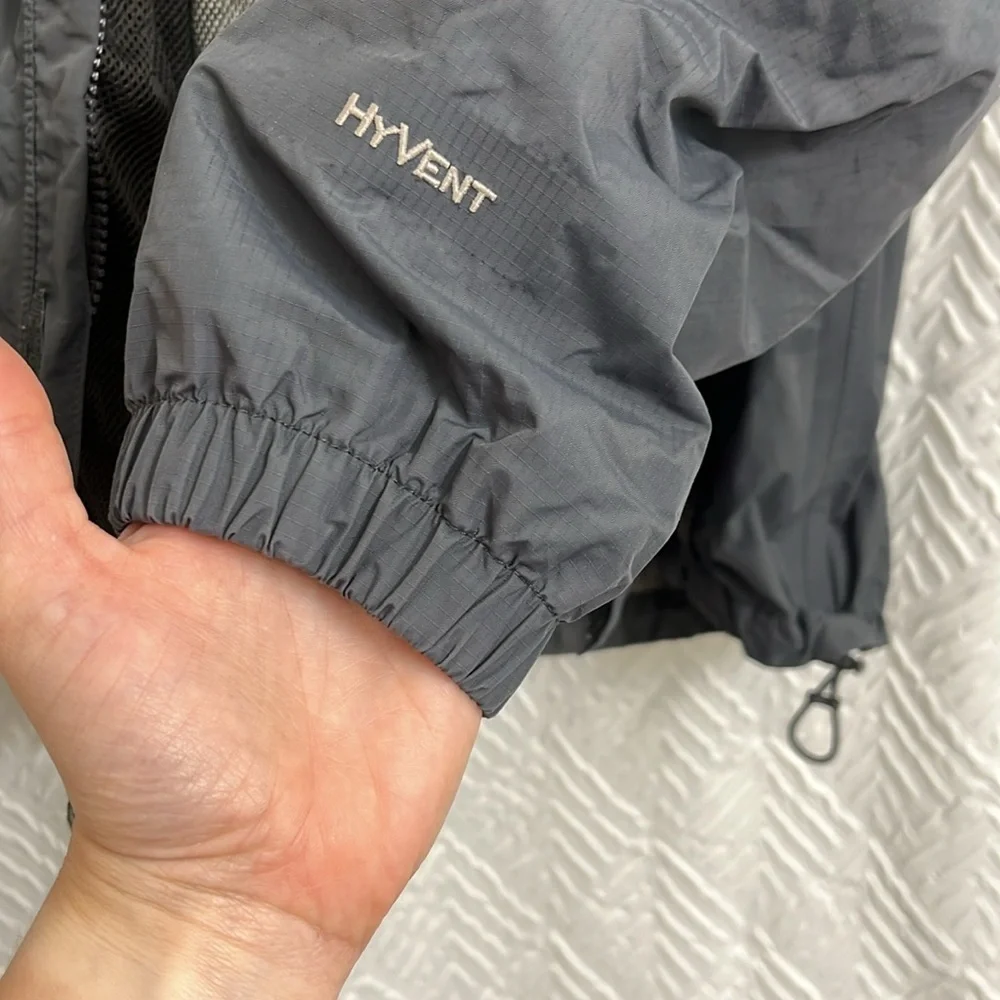 The‎ North Face Men’s Gray Windbreaker Hyvent Jacket Size Medium
